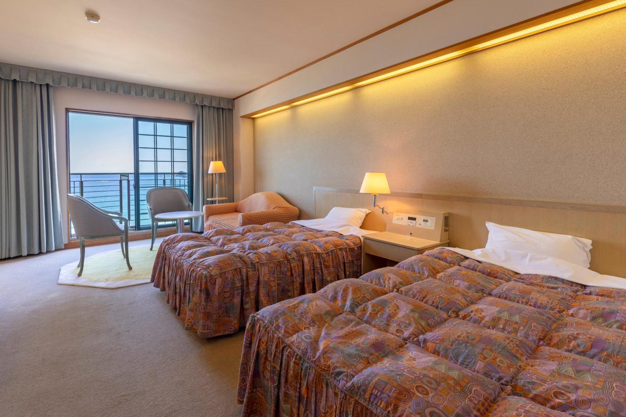 Hotel Riviera Shishikui Kaiyo Esterno foto